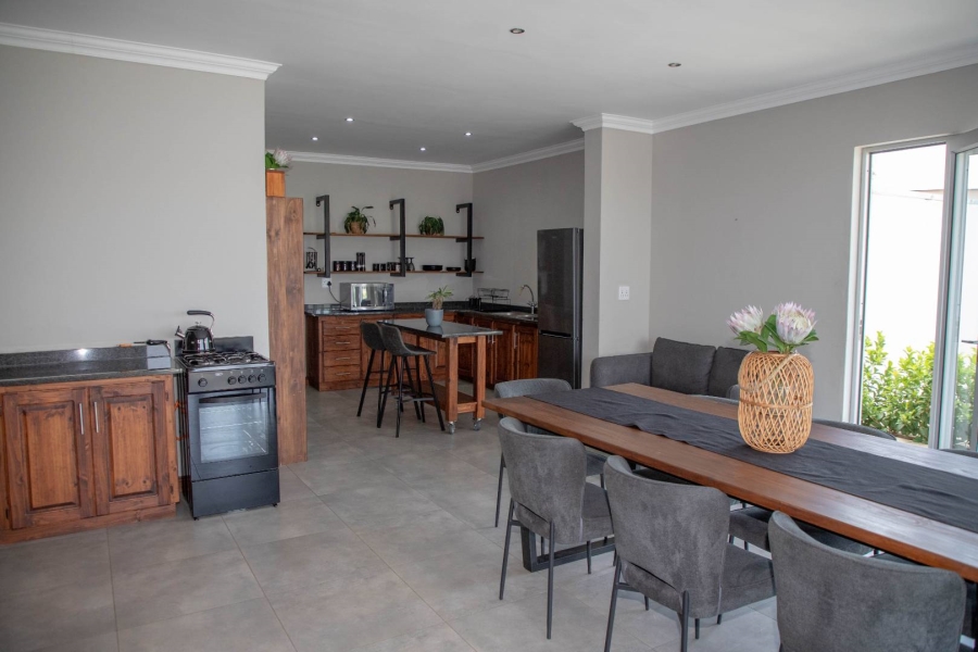 18 Bedroom Property for Sale in Heilbron Free State